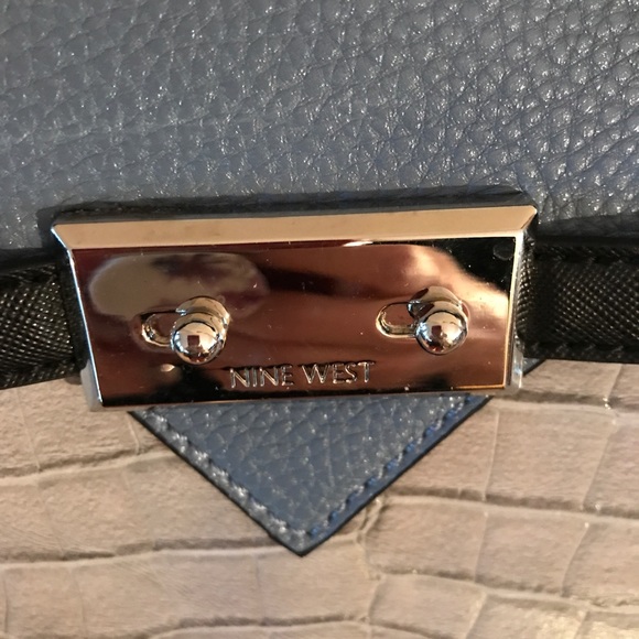 Nine West purse - Picture 3 of 4